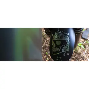 Garde-boues Peaty's Marsh Guard - Chrome Skull image-1