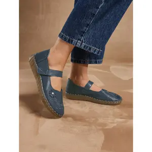 Women's Velcro Booties Pédiconfort image-6