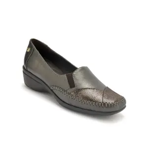 Mocassins de couro ultra macios para mulher Pédiconfort image-1