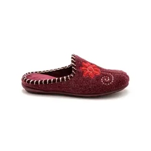 Mulas bordadas mujer Pédiconfort image-0