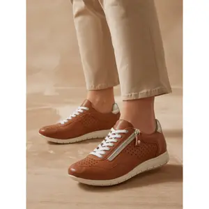 Baskets cuir à aérosemelle amovible femme Pédiconfort image-2