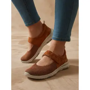 Babyspeciella steg för känsliga fötter för kvinnor Pédiconfort image-2