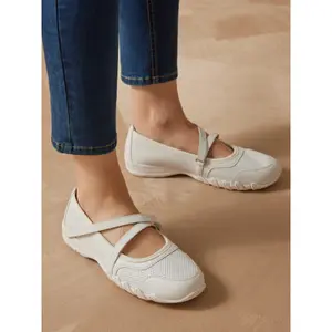 Women's summer perforated leather shoes Pédiconfort image-2