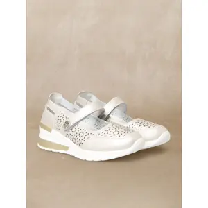 Botas de mulher em couro com fecho de velcro Pédiconfort image-2