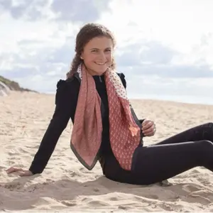 Lenço feminino Pénélope Mya image-1