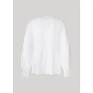 Blusa de mujer con calados Pepe Jeans Danae image-3