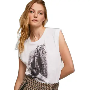 T-shirt de mulher Pepe Jeans Robin image-2