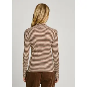 T-shirt de mulher Pepe Jeans Elif image-4