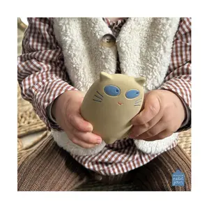 Rubber cat bath toy Petit Jour image-2