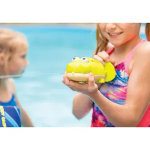 Water pump animal set Petit Jour image-3