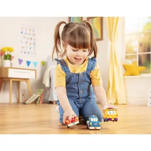 Vehicles with yellow bus, police car and race car Petit Jour (x3) image-3