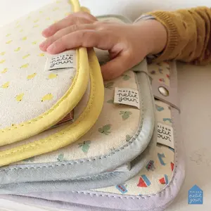 Health booklet cover Petit Jour Les Lapins image-1