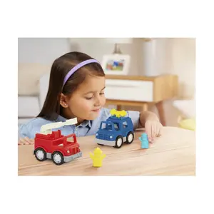 Car games fire truck - little fire truck Petit Jour image-0