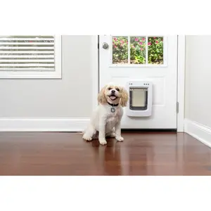 cy0418-ansluten-hund-katt-klaff-petsafe-smartdoor-vit-m