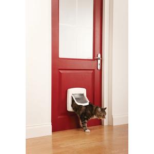 Magnetic cat flap PetSafe Luxe image-2