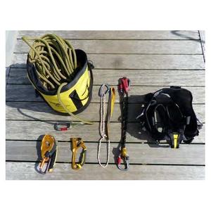 pz-pack-avao1-v4-aufstiegspaket-praparator-petzl-v4-avao-schwarz