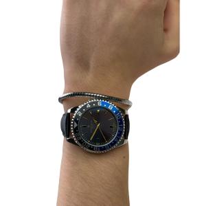 Reloj con pulsera acolchada y cosida suave Philipp Blanc Bulle image-1