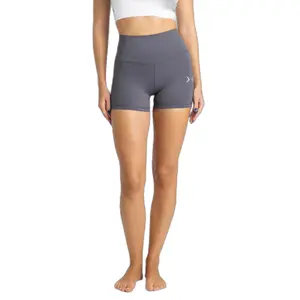 Shorty woman PICSIL Core image-0