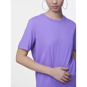 Camiseta mujer Pieces Ria Up Solid image-5