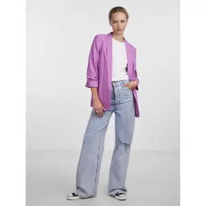 Chaqueta 3/4 de mujer Pieces Bosella image-3