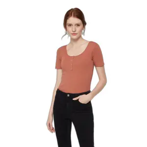 T-shirt femme Pieces Kitte image-1