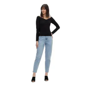 Damski T-shirt z długim rękawem, off-the-shoulder v-neck Pieces Maliva image-1