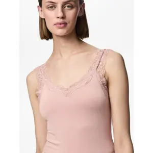 Camiseta de tirantes mujer Pieces Barbera image-5