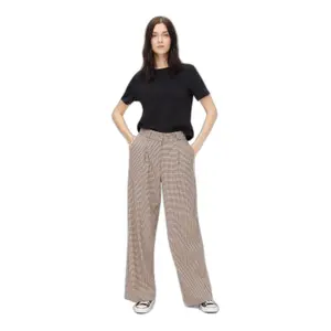 T-shirt crop top femme Pieces Rina image-2
