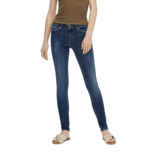 Vaqueros pitillo de mujer Pieces Delly DB338-BA image-1