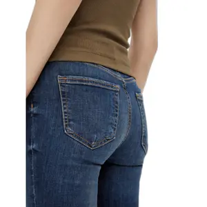Vaqueros pitillo de mujer Pieces Delly DB338-BA image-5