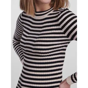 Jersey de mujer Pieces Crista image-4