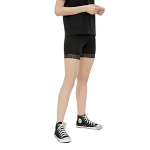 Short en dentelle femme Pieces Kiki image-3