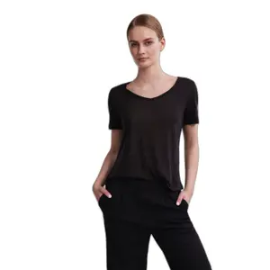 T-shirt à col V femme Pieces Phoebe image-1