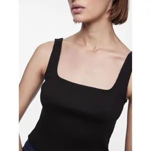 Camiseta de tirantes mujer Pieces Nukisa image-5