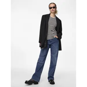 T-shirt de mulher Pieces Ruka image-3