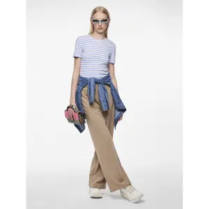 Camiseta mujer Pieces Ruka image-1