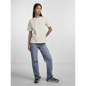 T-shirt de mulher Pieces Ria Solid image-2