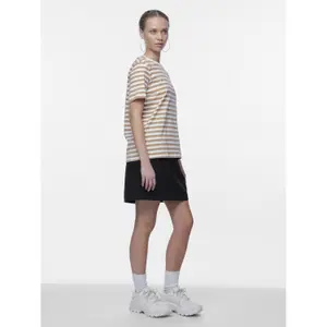 Camiseta mujer Pieces Ria Stripes image-3