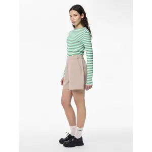Pantalón corto mujer Pieces Bozzy image-3