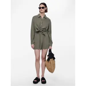 Pantalón corto mujer Pieces Vinsty HW Noos BC image-2