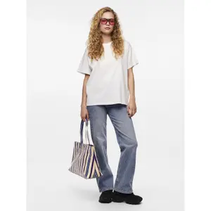 Camiseta oversize mujer Pieces Skylar Noos image-2