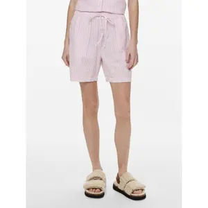Pantalones cortos de tirantes sueltos para mujer Pieces Sally HW image-1
