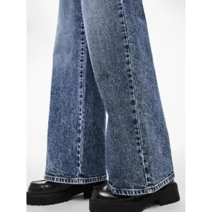 Calças de ganga largas para mulher Pieces Selma image-6