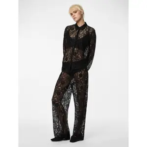 Weite Hose aus Spitze, Damen Pieces Olline image-3