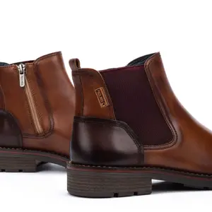 Boots Pikolinos York image-5