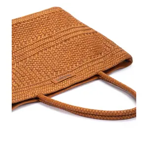 Damska torba na ramię Pikolinos Baleares image-4