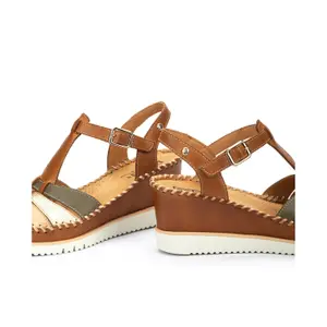Sandalias de cuña de cuero para mujer Pikolinos Aguadulce image-6