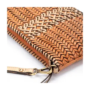 Bolso bandolera para mujer Pikolinos Viana WHA-1062C1 image-4