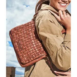 Saco de ombro feminino Pikolinos Amer image-2