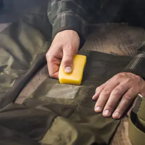 Cire hydrofuge Pinewood image-1